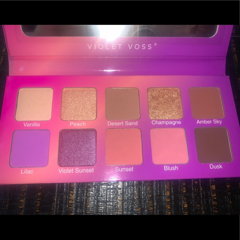 ALMOST NEW Violet Sunset MakeUp Palette